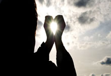 国足排名垫底!最快下一轮彻底出局,王大雷已无信心?拿日韩举例.